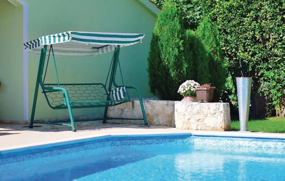Beautiful Apartment in Zadar With 2 Bedrooms and Wifi