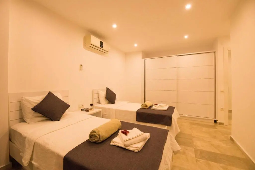 Lumiere Villas 2