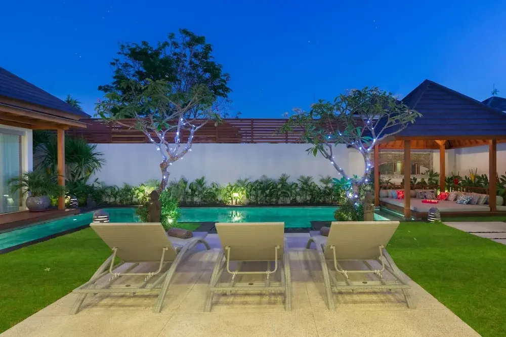Imagine Your Family Renting a Luxury Holiday Villa Close to Seminyaks Main Attractions, Villa Bali 2043