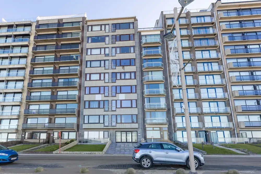 Modern Studio With Parking Space
