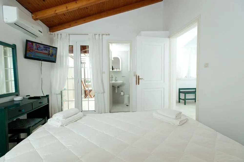 Kontogoni Rooms