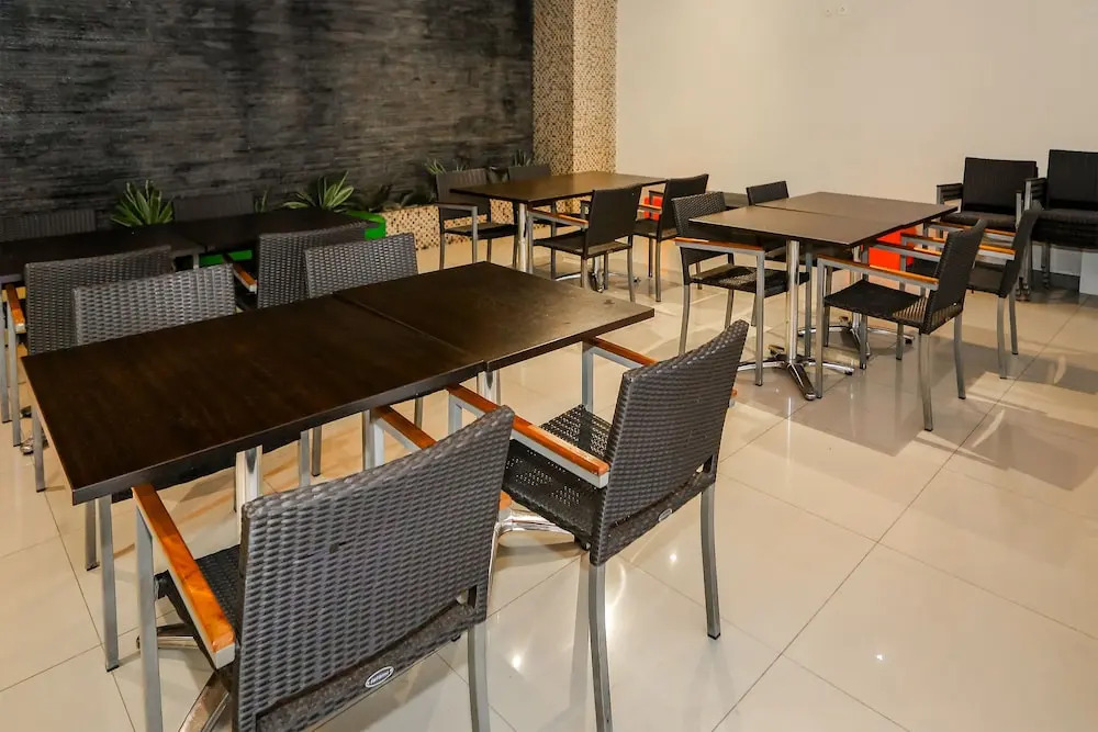 Capital O 93347 Glodok Inn By NAM Near Glodok Plaza