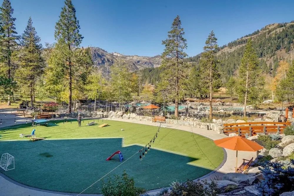 Olympic Valley Summer Stay! 2BR in Everline Resort