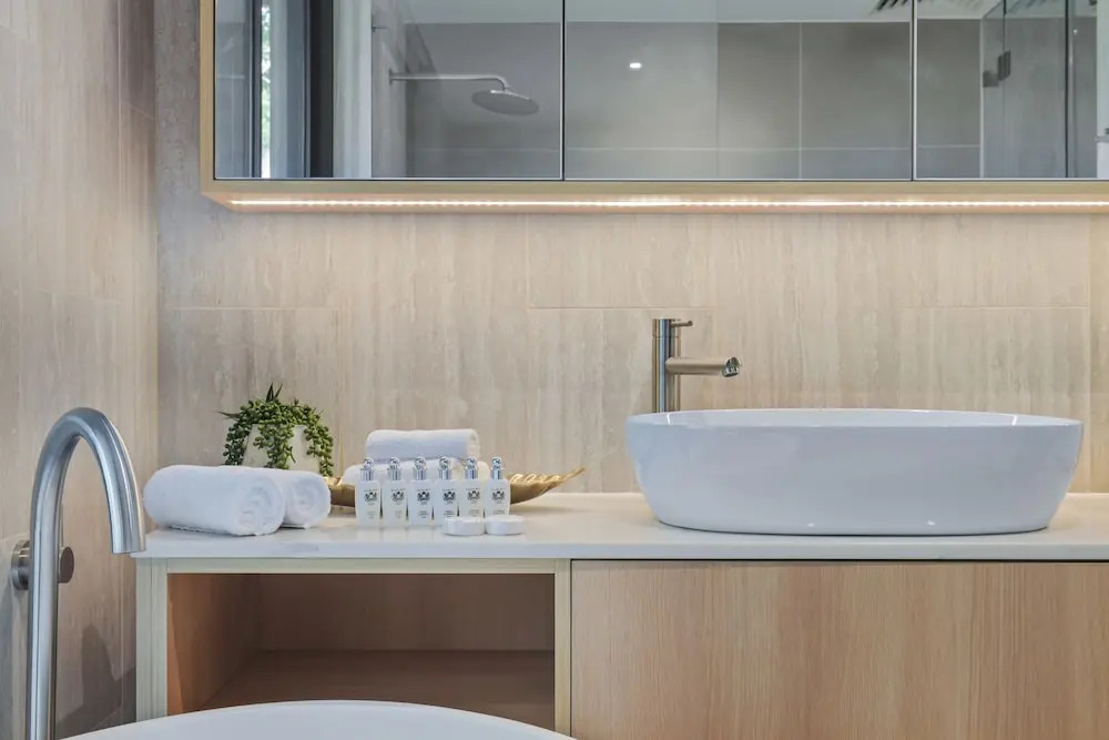 HomeHotel Ultra Luxurious 3 Bedroom Penthouse
