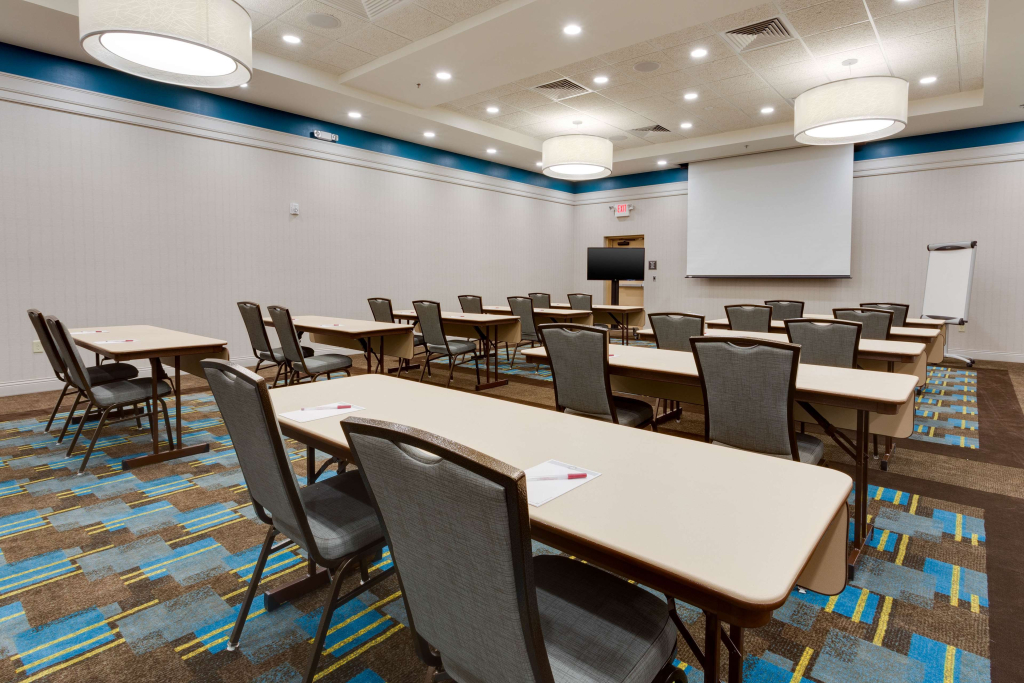Drury Plaza Hotel St. Louis St. Charles