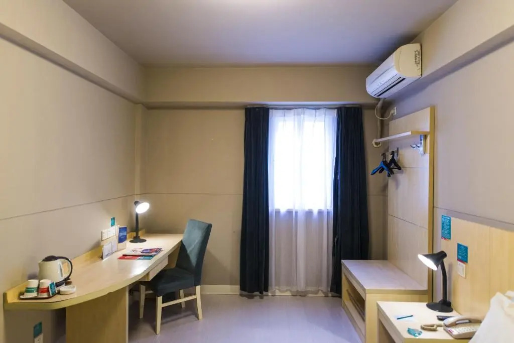 Jinjiang Inn Select Shanghai International Resort Area East Kangqiao Road