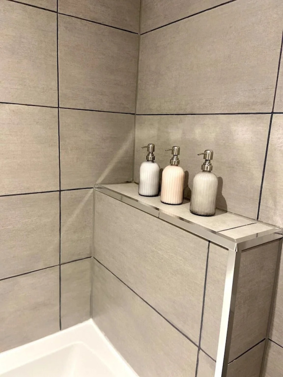 Inviting 3-bed Apartment in London