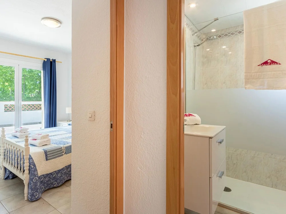 Modern Apartment in Empuriabrava With Beach Nearby