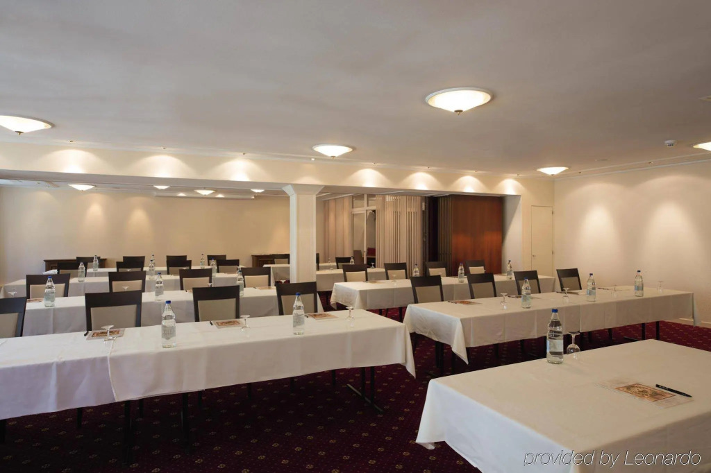 Hotel Roter Turm