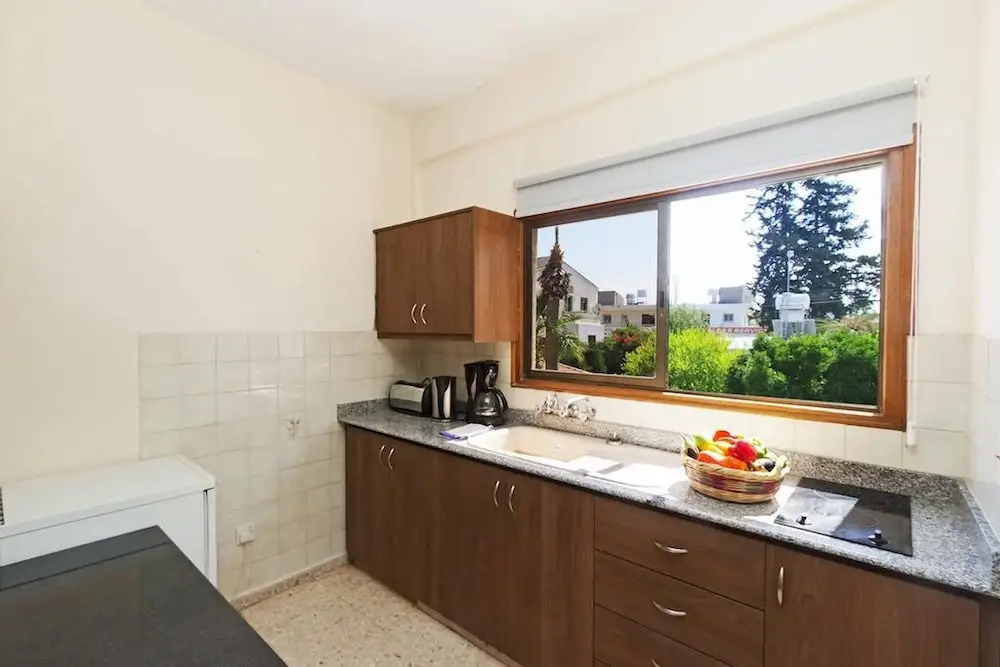 Room-studio in Polis - Just 800 m From t