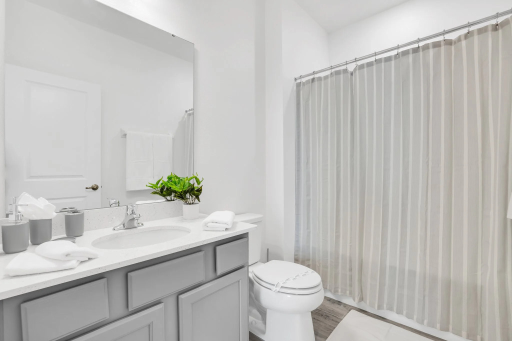 2413SHANTI, Kissimmee, US