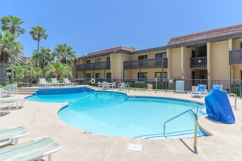 Tiki 337 - Oceanview Condo W/ Pools & Beach Access 1 Bedroom Condo