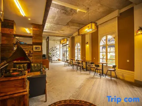 Zhenyuan Diezhuang Youyi Nan'an Homestay