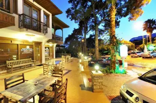 Server Apart Hotel