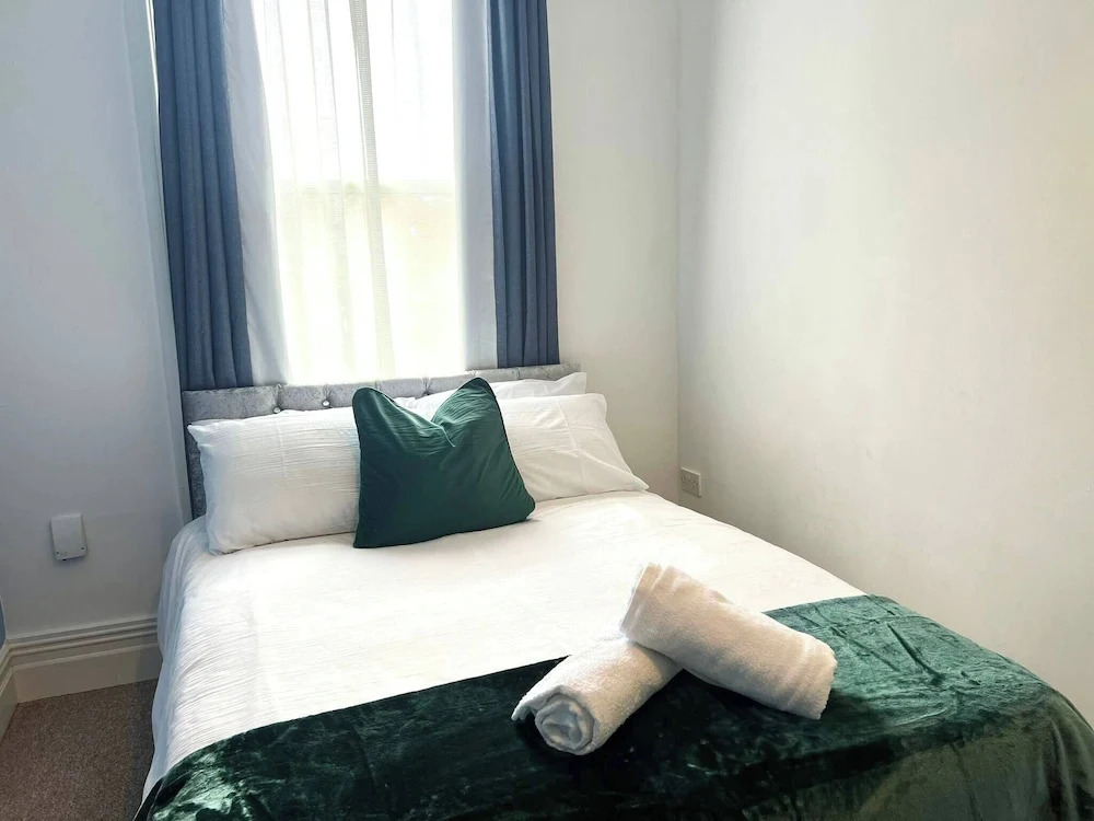 Spacious Haven Near The University of Leicester