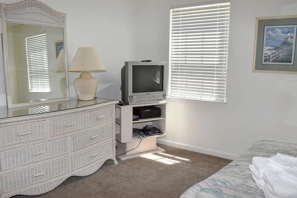 Ocean Pointe A9 - 3 Br Condo