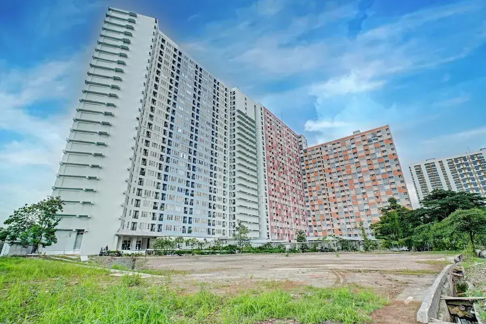 Collection O near Terminal Pulo Gebang formerly Sentra Timur - Tower Sapphire