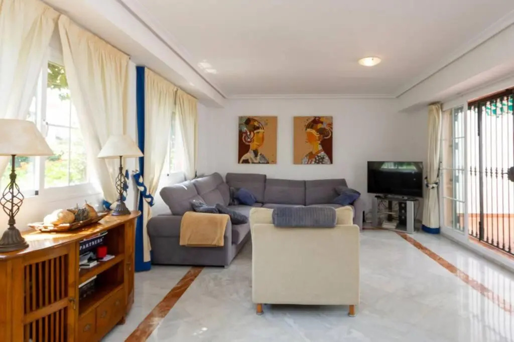 8-Beautiful Villa, Las Lomas de Cabopino, Marbella