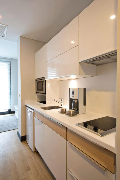 Platform Merter Suites