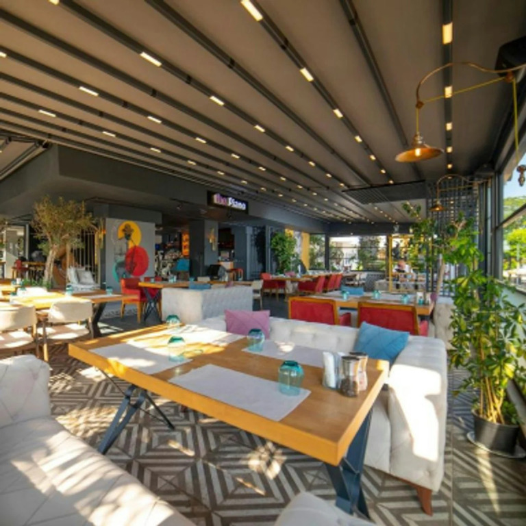 Nebilux Hotel