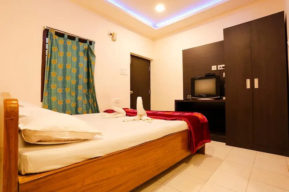 Hotel Santiniketan