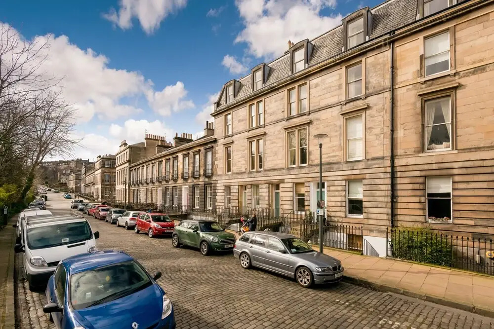 Traditional 3 bed Apartment Stockbridge
