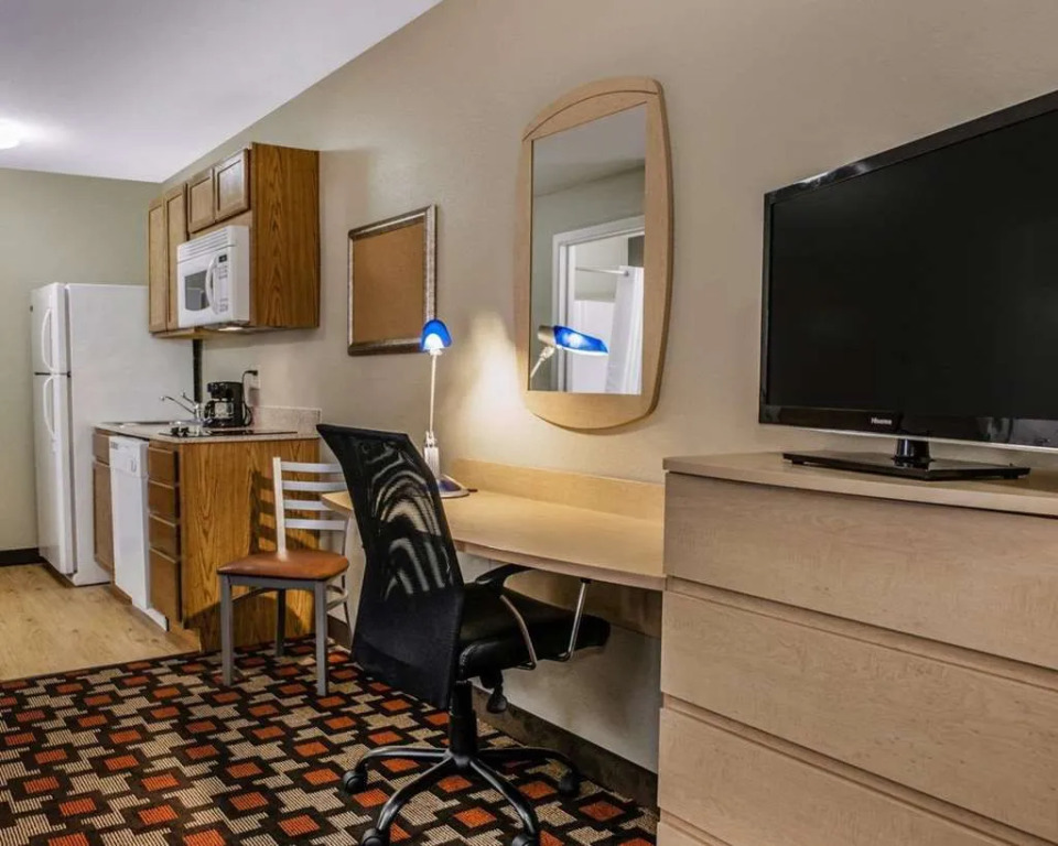 Suburban Extended Stay Northeast