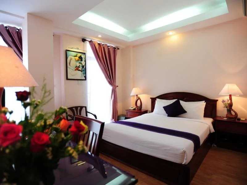 Violet Hotel