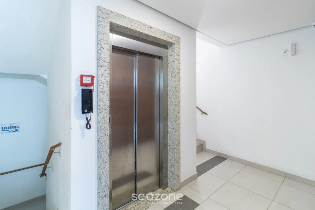 Apto c/sacada e churrasq a 150m da praia SDP0206