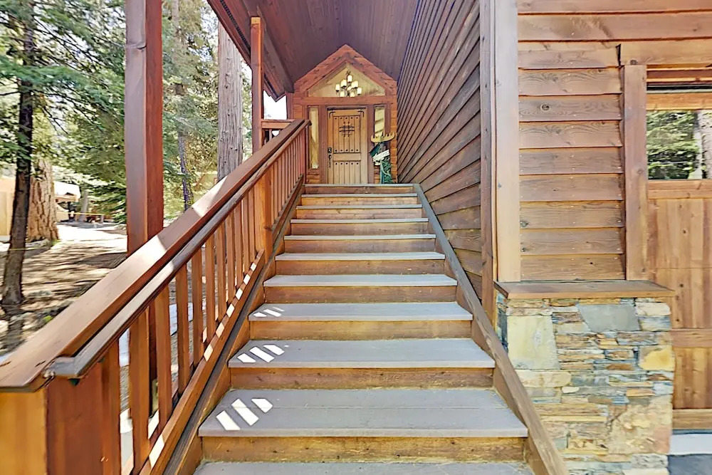 West Shore Retreat - 3 Br Home