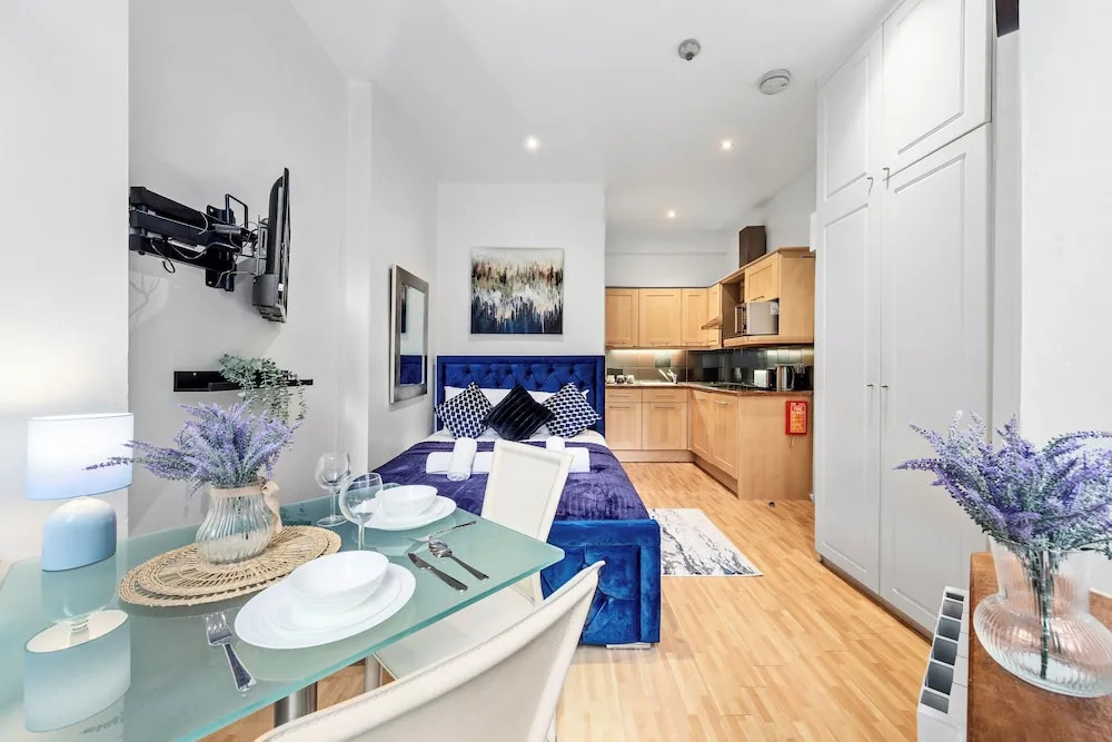 Immaculate 1-bed Studio in London