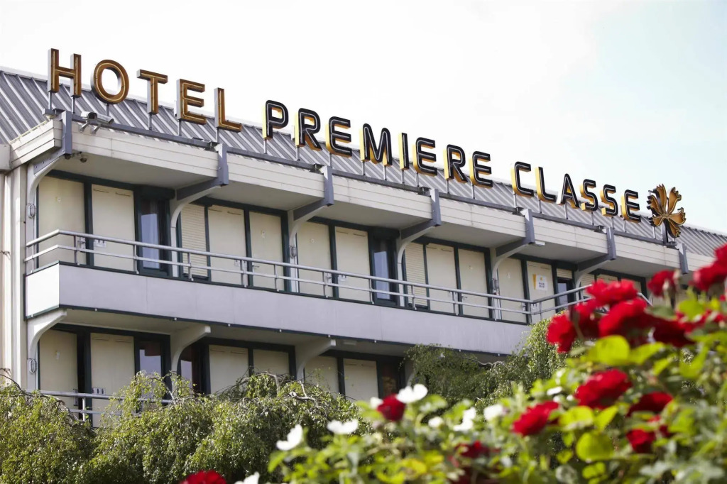 Premiere Classe St Quentin en Yvelines Elancourt