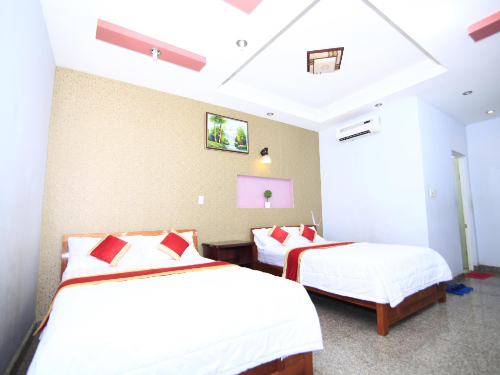 Truong Giang Hotel
