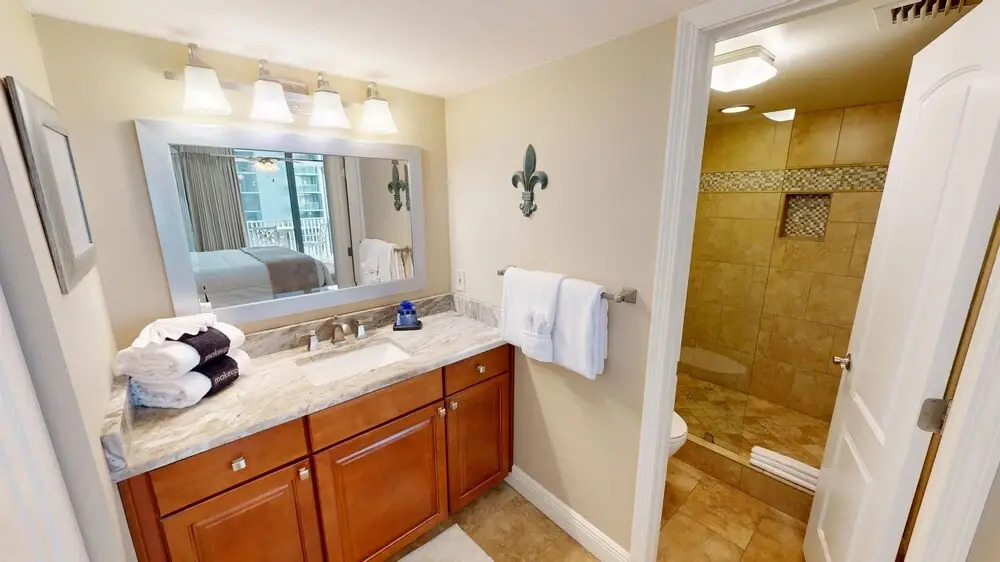 Mainsail 223 2 Bedroom Condo