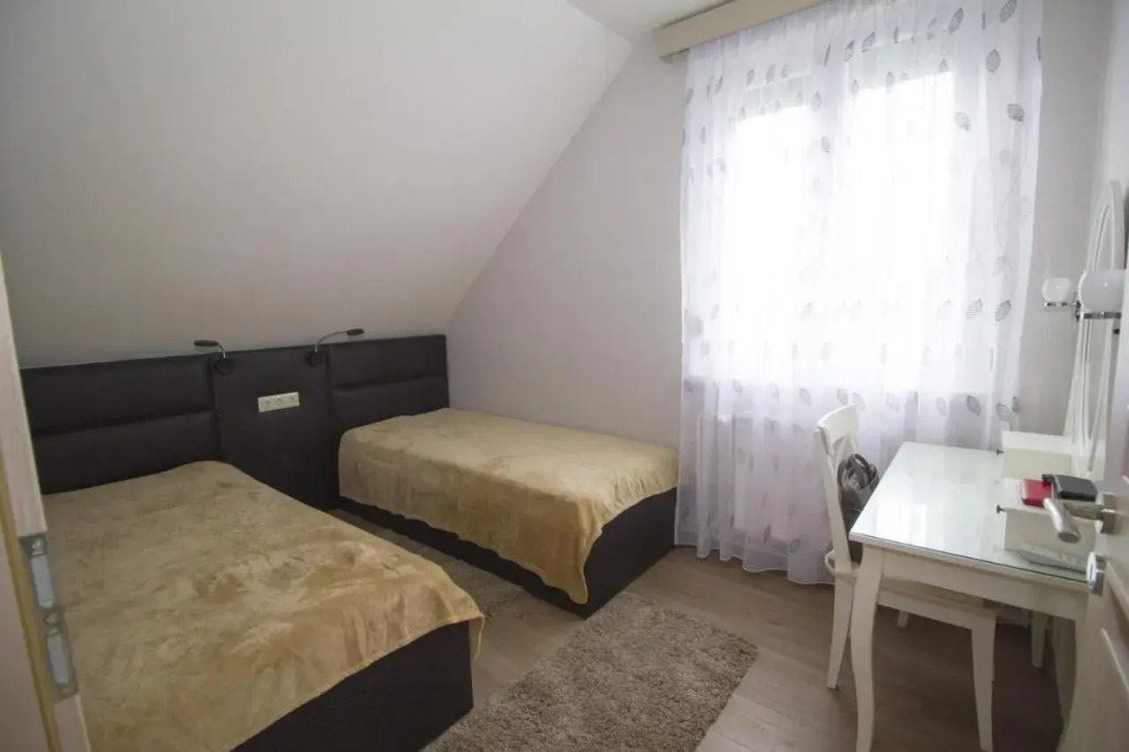 Chez Moi