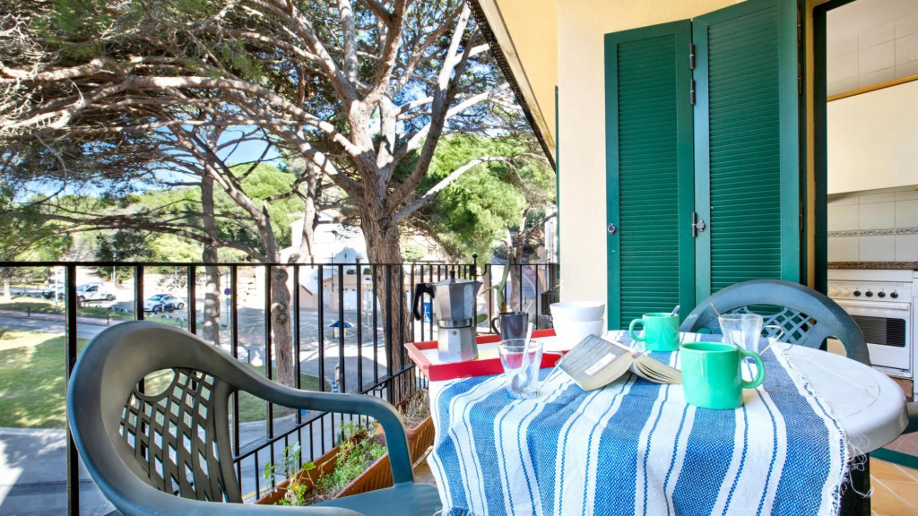 Ana 1 in Llafranc With 3 Bedrooms and 2 Bathrooms