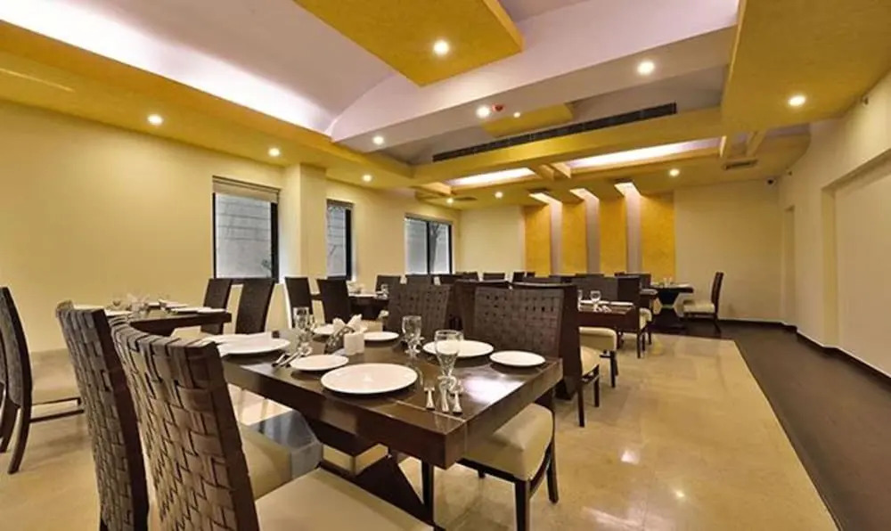 Fabhotel Prime Westend Inn