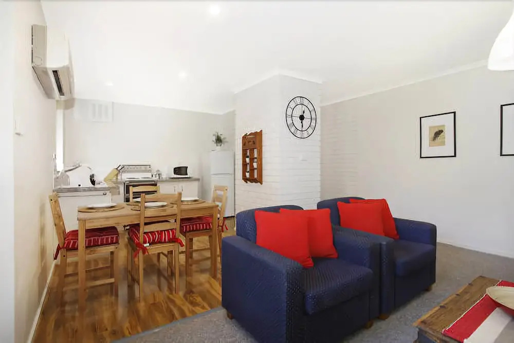 Cedar 6 - fully renovated apartment