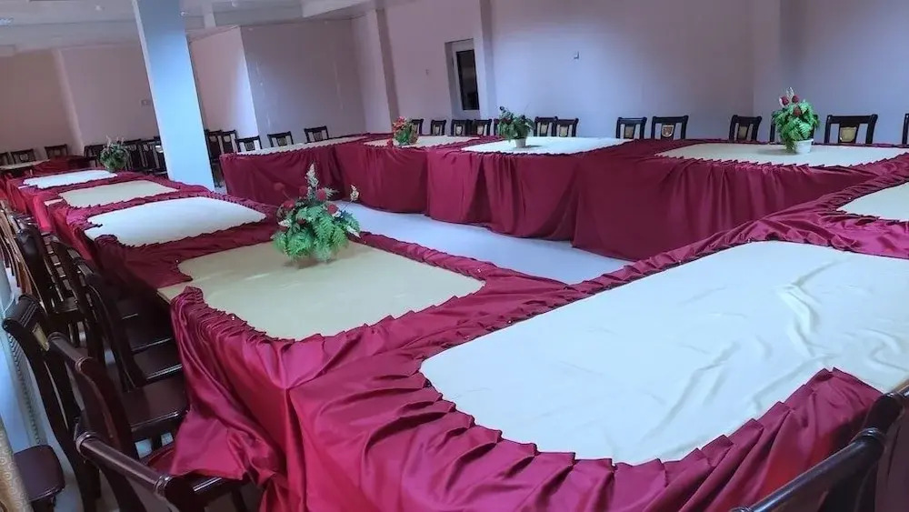 Emej Hotel