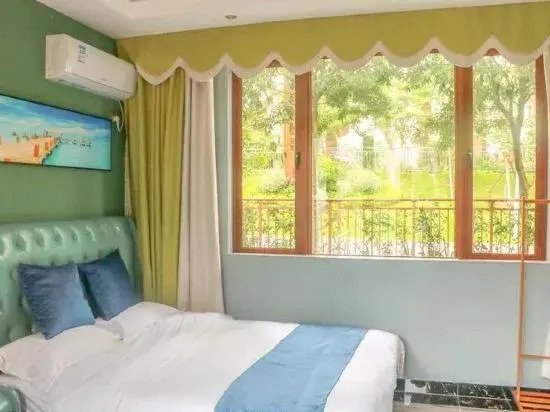 She Hehui Holiday Apartment (Longmen Nankun Daguan Store)