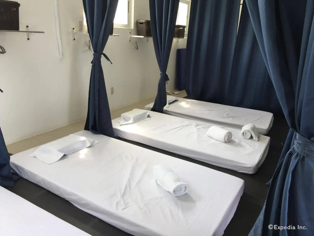 Coron Bluewave Hotel