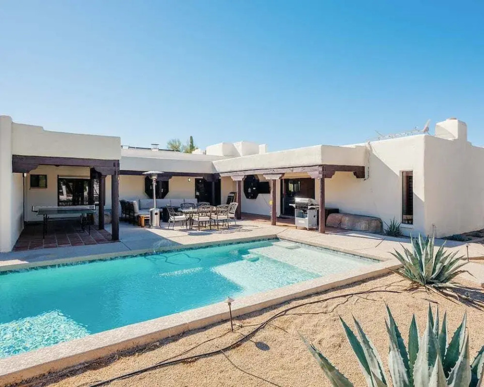 Bed Rock Desert -pool Heat Available - Spring Break