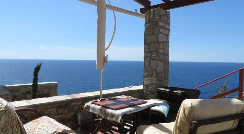 Villa Ikaros
