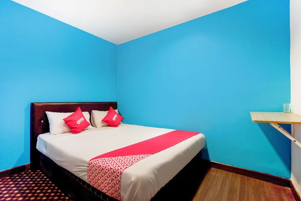 OYO 89894 1st Inn Hotel Klang Sentral