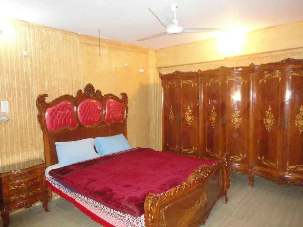 Sphinx Hotel
