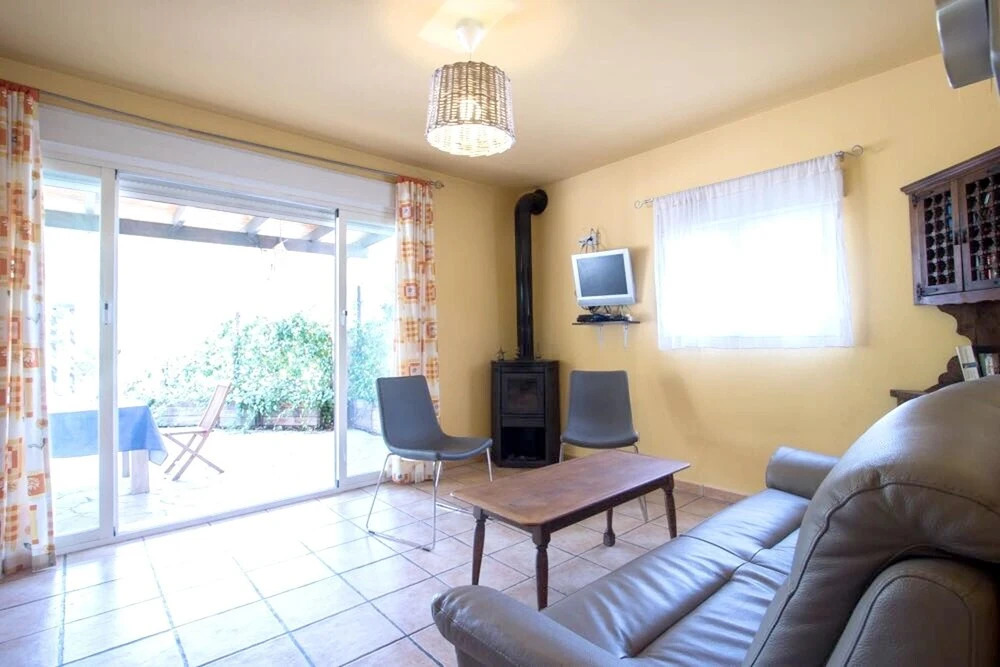 House With 2 Bedrooms in Finestrat, With Pool Access and Furnished Ter