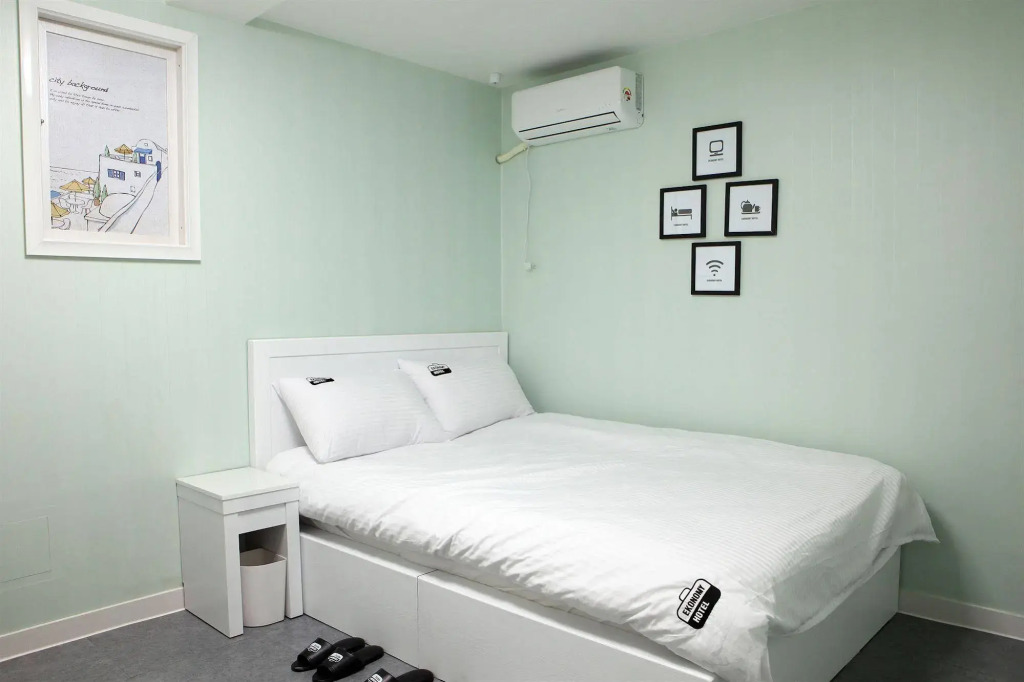 Ekonomy Hotel