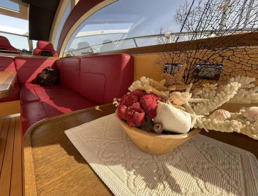 Yacht Lakura 55