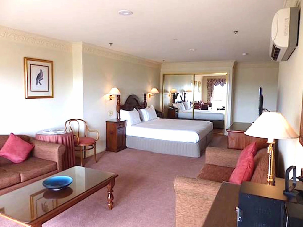 Mountain Heritage Hotel