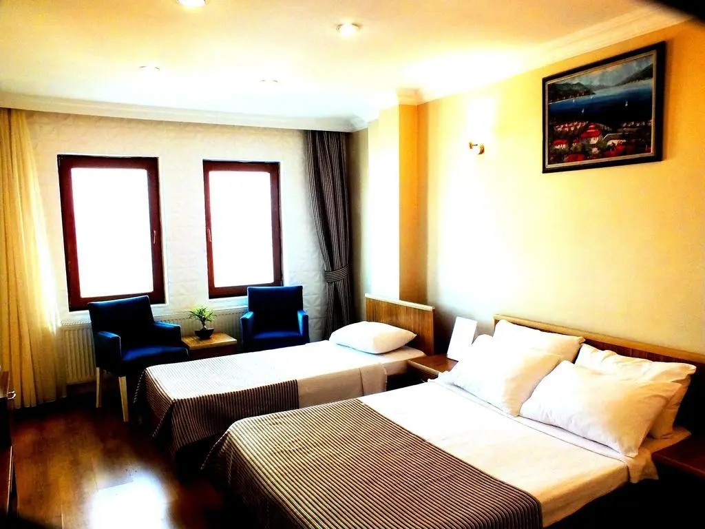 Ece Hotel